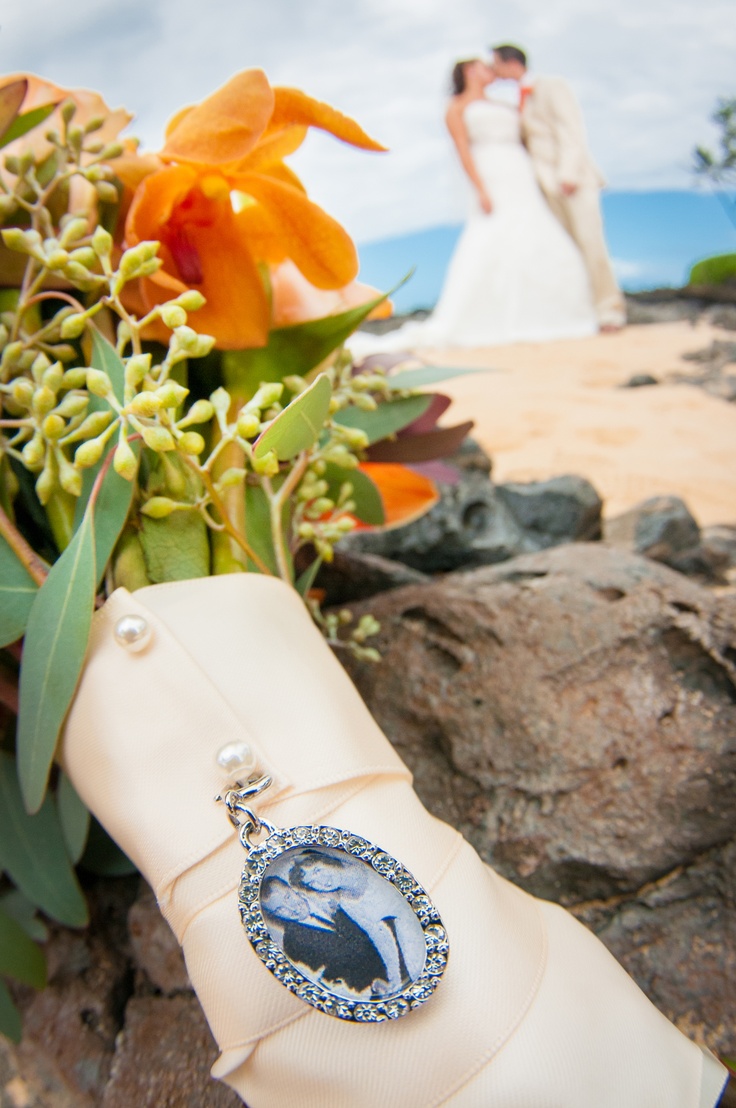 Wedding Bouquet In Memory Of Charms