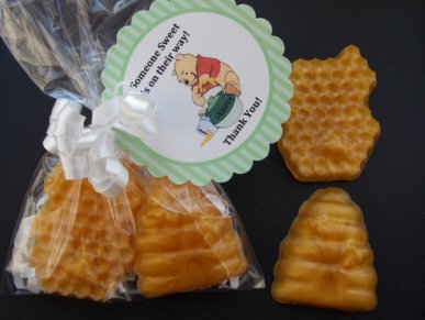 Honeycomb + Beehive Soap Favors – made by mystiquebubbles on Etsy