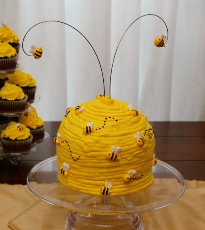 Buzzing Beehive Cake – shared on Sew-In Love blog