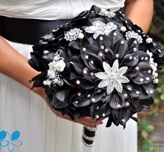 Midnight Star Black Wedding Bouquet – made by Blue Petyl Bouquets