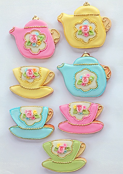 Tea Pot and Cup Cookies – spotted on Pinterest