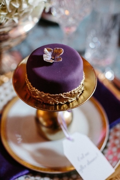 Purple and Gold Petite Cake – shared by Colin Cowie Weddings