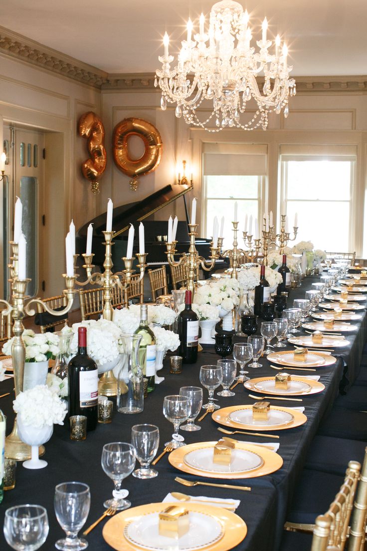Black, Gold and White Tablescape – spotted on Style Me Pretty