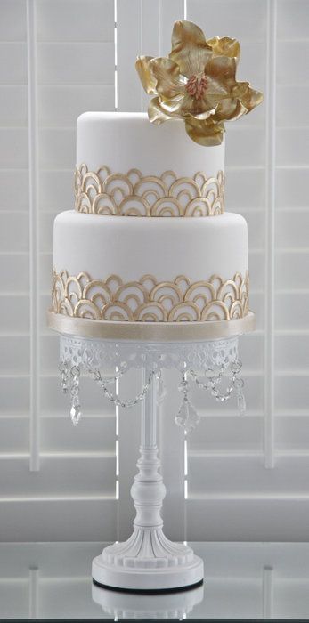 Deco Inspired Cake – shared on Cakes Décor by Sarah from Barney’s Bakery