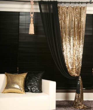 Black and Gold Sequin Lounge – spotted on Pinterest
