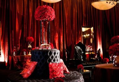 Dramatic Red Lounge and Stylish Seating – shared by The Bridal Detective