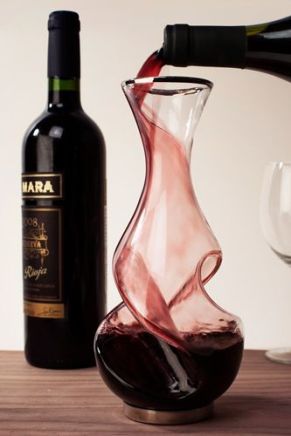 Conundrum Decanter – sold by Firebox
