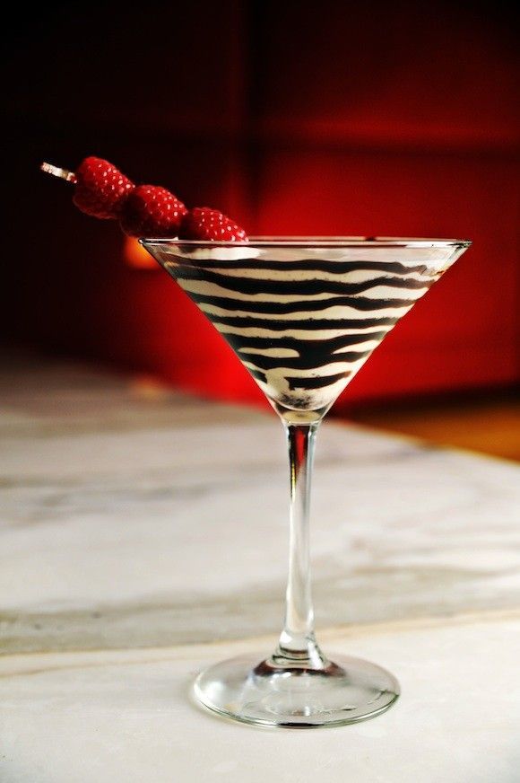 “Temptation” Signature Cocktail – cocktail recipe share on Las Vegas Weekly