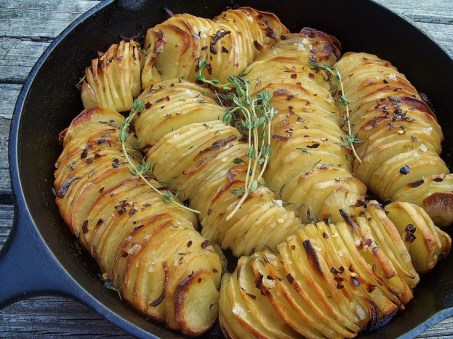 Crispy Roasted Potatoes – shared on Sage Trifle