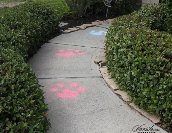 Paw Print Walkway Tracks – shared by Swish Printable Parties