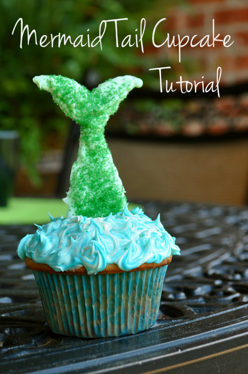 Mermaid Tail Cupcake Tutorial – shared by Mrs. Dork