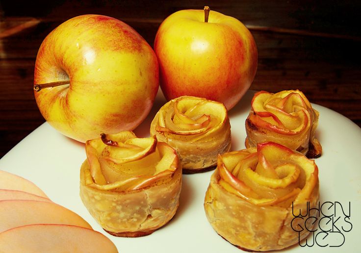 Rosie Cotton’s Apple Tarts – recipe shared on When Geeks Wed
