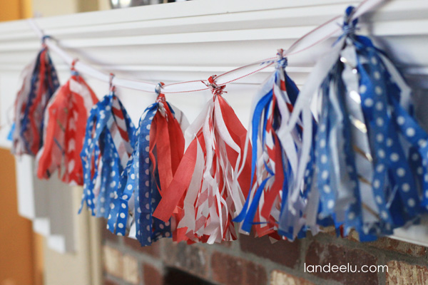 Patriotic Tissue Paper Tassel Garland – tutorial shared by Landeelu