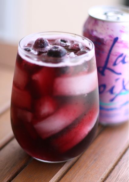 Red Wine Berry Spritzer – recipe shred by Aggie’s Kitchen