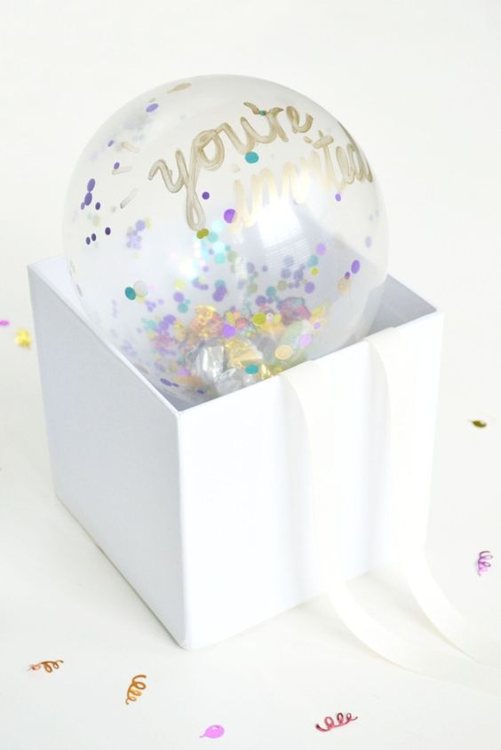 DIY Confetti Balloon Invites – shared by DIYs